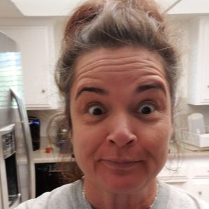 Meet your Posher, Teri